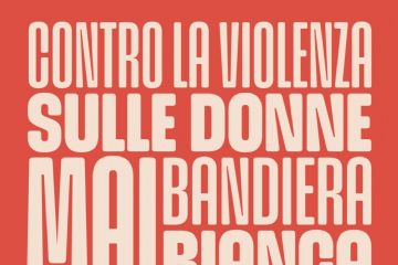 Colore rosso intenso come sfondo, che richiama immediatamente il tema dell'emergenza e della lotta alla violenza.
Il titolo occupa la metà superiore della composizione con il messaggio "CONTRO LA VIOLENZA SULLE DONNE MAI BANDIERA BIANCA". 
La parola "MAI" è evidenziata da uno spessore maggiore.
In basso a sinistra compare la dicitura "25 NOVEMBRE TUTTO L'ANNO", a ribadire che l'impegno deve essere costante e non limitato a una singola ricorrenza.
Quindi i Loghi Istituzionali: i promotori  il Dipartimento per le Pari Opportunità (Presidenza del Consiglio dei Ministri), l'ANCI e  accanto lo stemma del Comune di Castelnuovo Magra, partner.